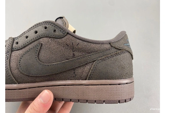 1  LOW JORDAN 202 OG RETRO  DM7866-202 TRAVIS DM7866- SP SCOTT 1214